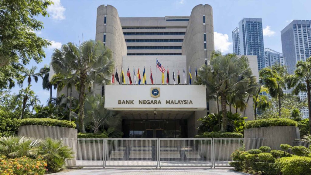 Malaysian homeowner reviewing a changing home loan instalment
